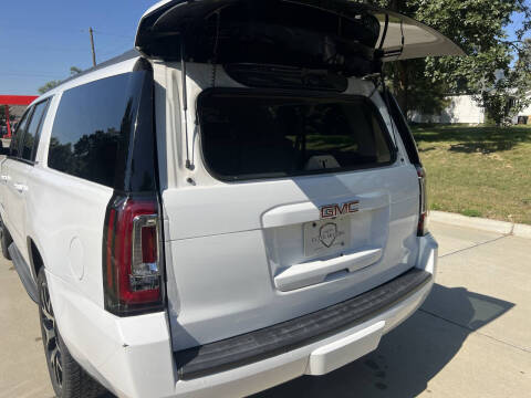 2016 GMC Yukon XL SLT