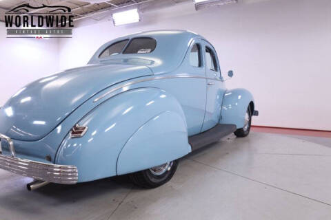 1940 Ford Deluxe