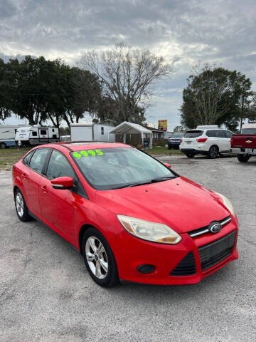 2014 Ford Focus for sale at GOLDEN GATE AUTOMOTIVE,LLC in Zephyrhills FL
