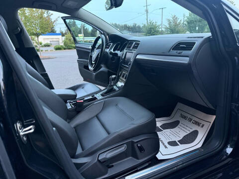 2016 Volkswagen e-Golf SEL Premium