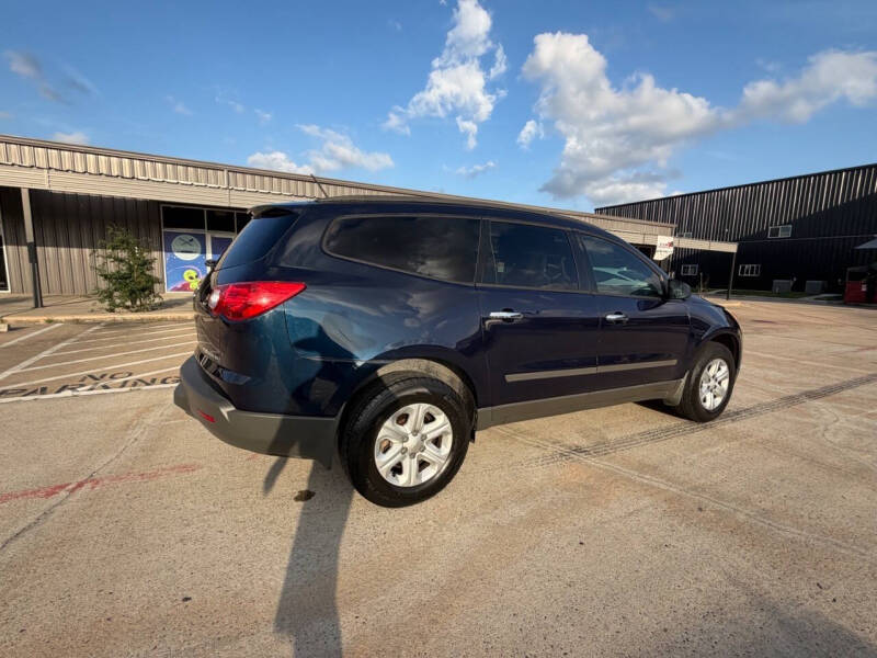 2012 Chevrolet Traverse LS
