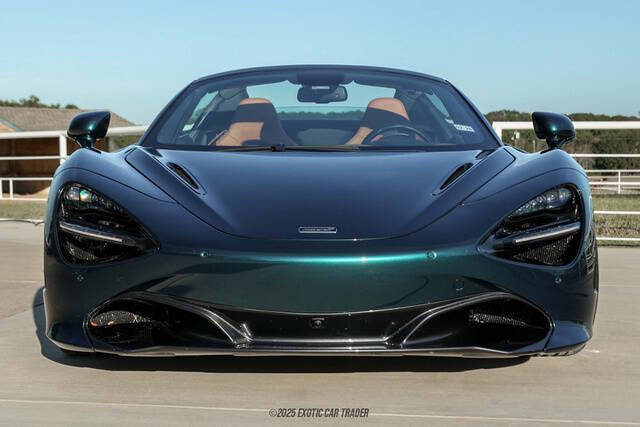 2022 McLaren 720S Spider
