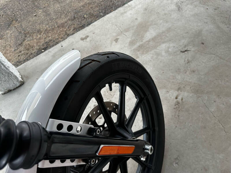 2021 Harley-Davidson XL1200