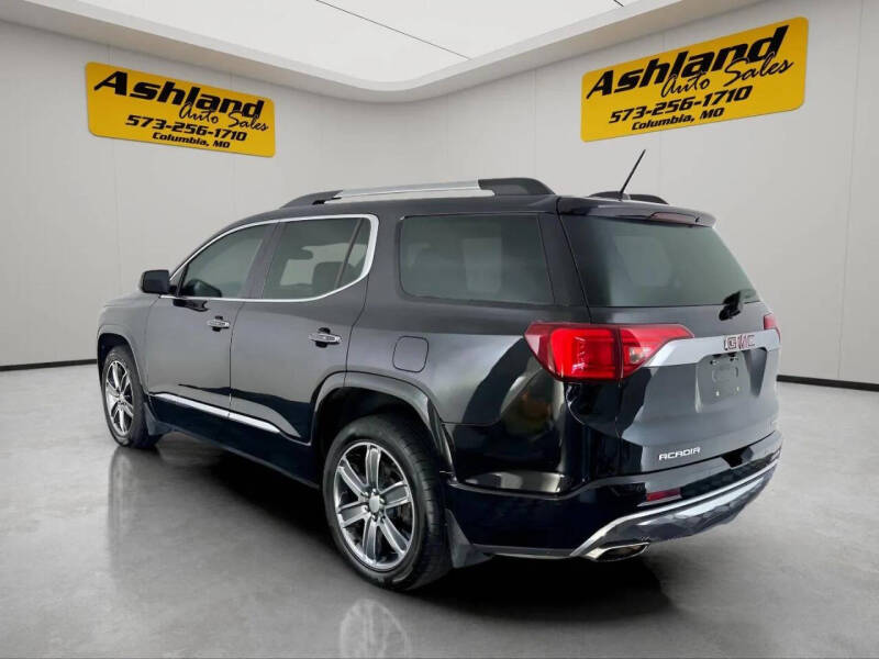 2017 GMC Acadia Denali