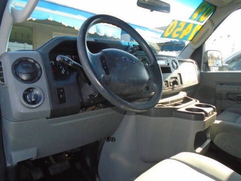 2009 Ford E-Series E-250