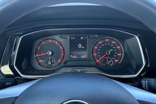 2019 Volkswagen Jetta R-Line