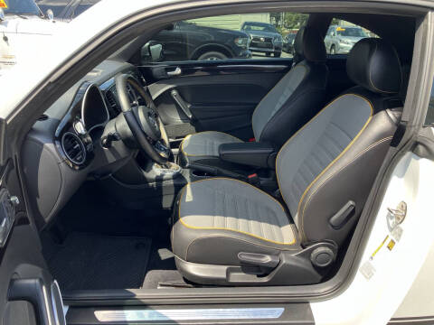 2016 Volkswagen Beetle 1.8T Dune PZEV