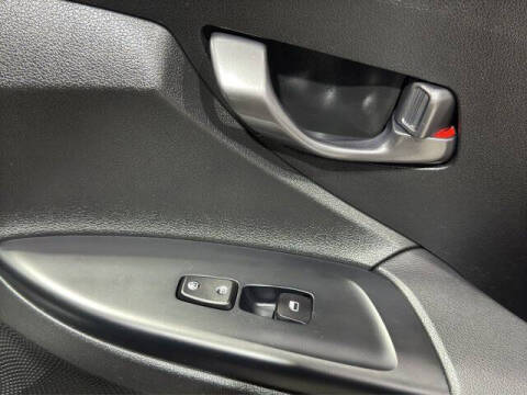 2019 Hyundai Veloster