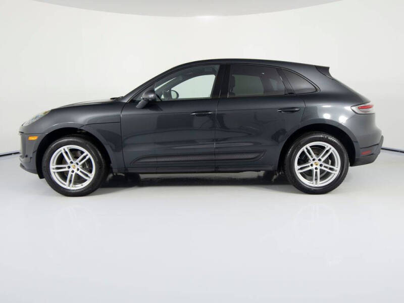 2025 Porsche Macan