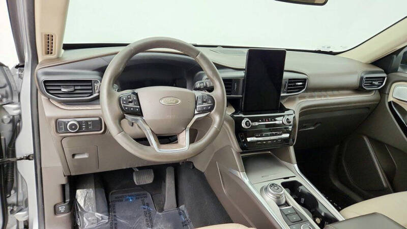 2021 Ford Explorer Platinum