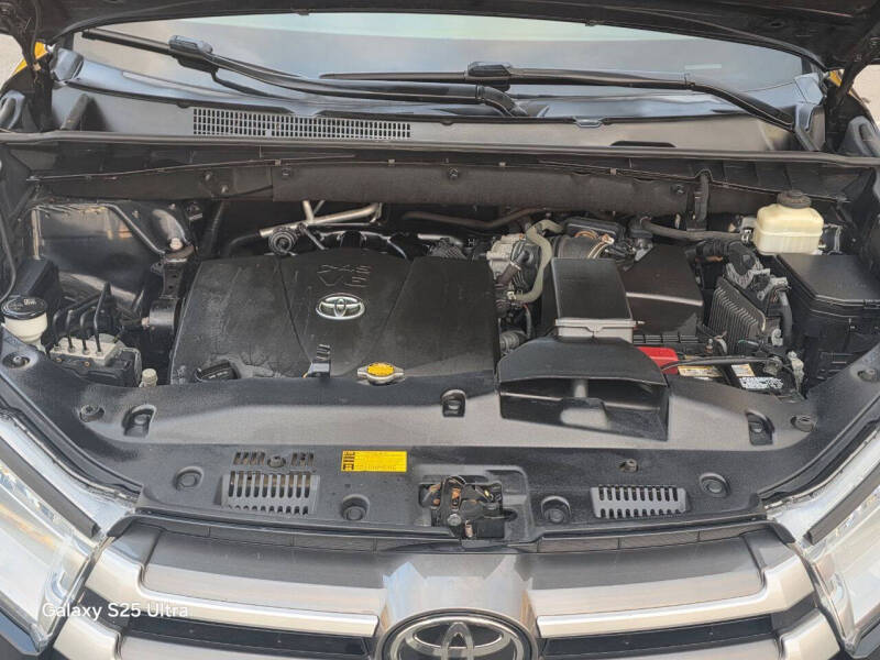 2017 Toyota Highlander LE Plus