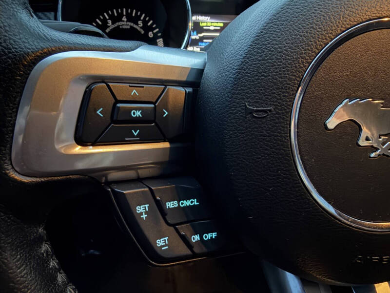 2015 Ford Mustang V6