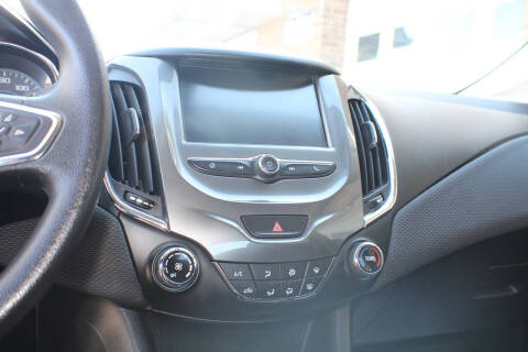 2018 Chevrolet Cruze LT Auto