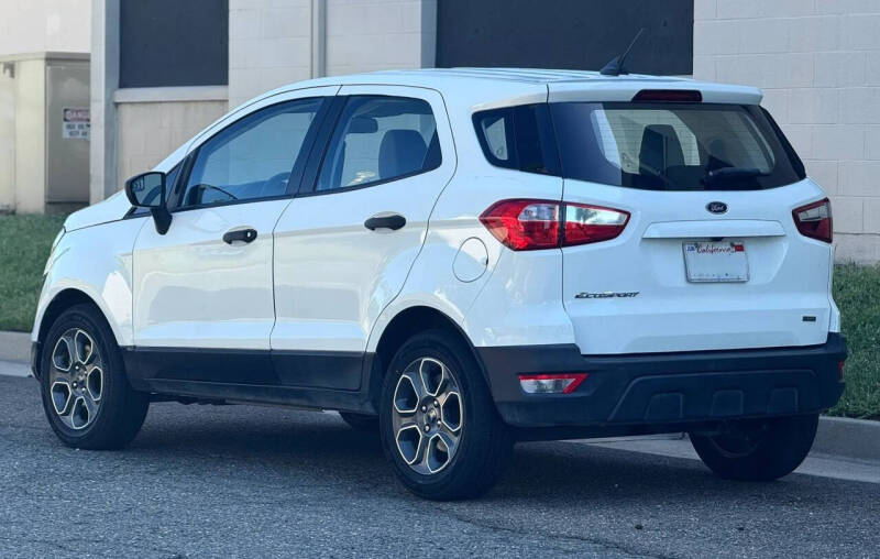 2020 Ford EcoSport S
