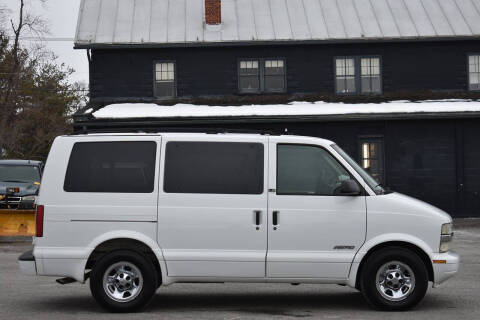 2002 Chevrolet Astro LS