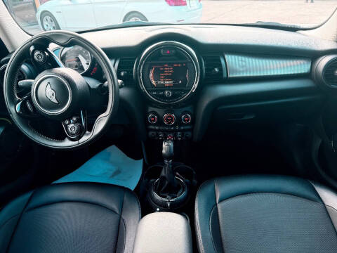 2016 MINI Hardtop 4 Door Cooper