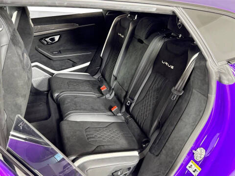 2024 Lamborghini Urus Performante