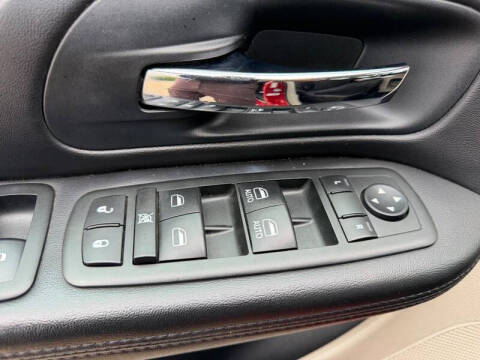 2012 Dodge Grand Caravan Crew