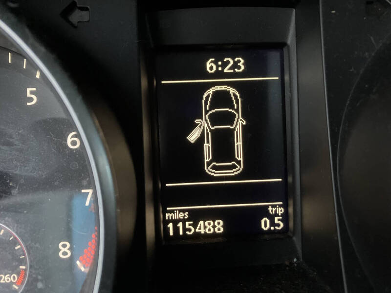 2010 Volkswagen Golf 2.5L PZEV