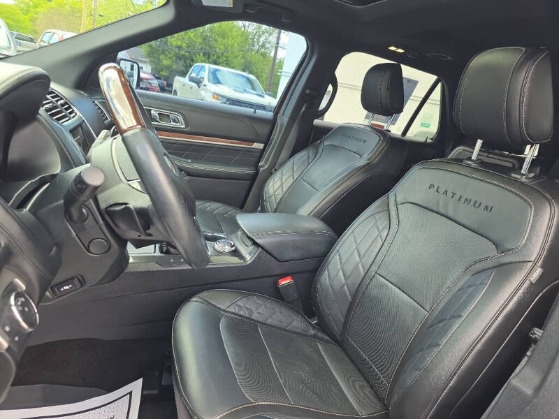 2018 Ford Explorer Platinum