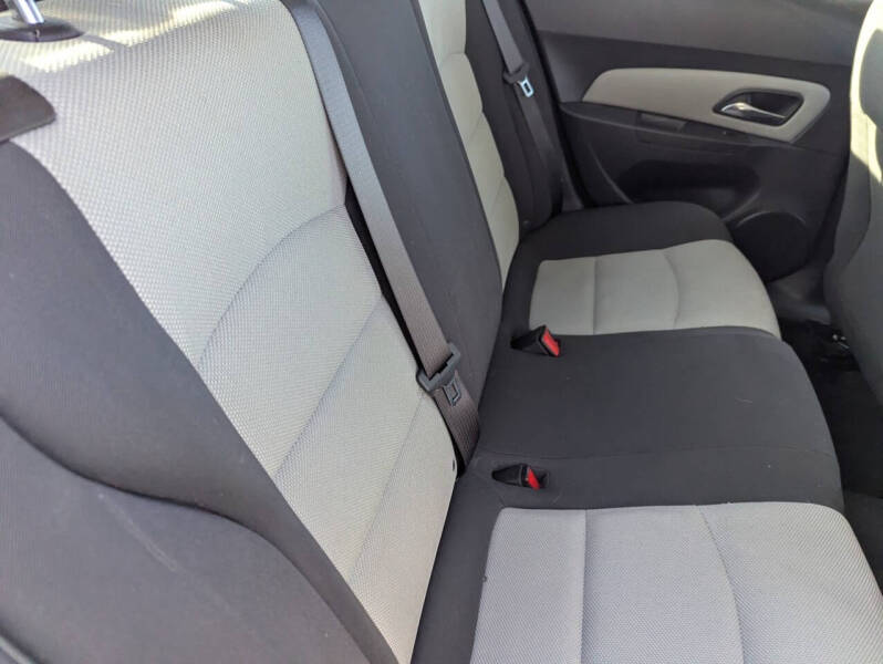 2016 Chevrolet Cruze Limited LS Auto