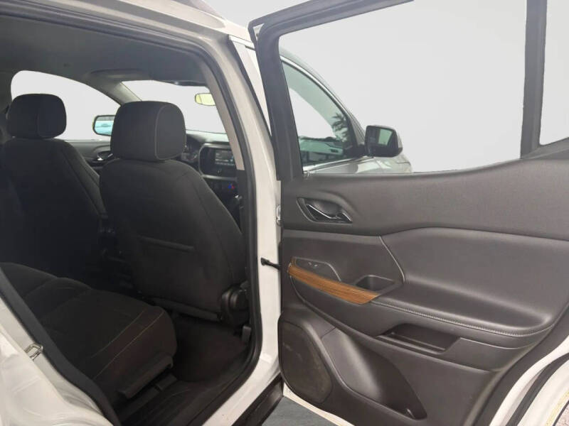 2019 GMC Acadia SLE-2