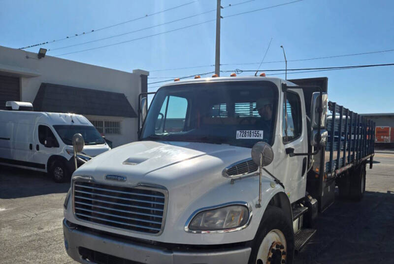 2014 Freightliner M2 106