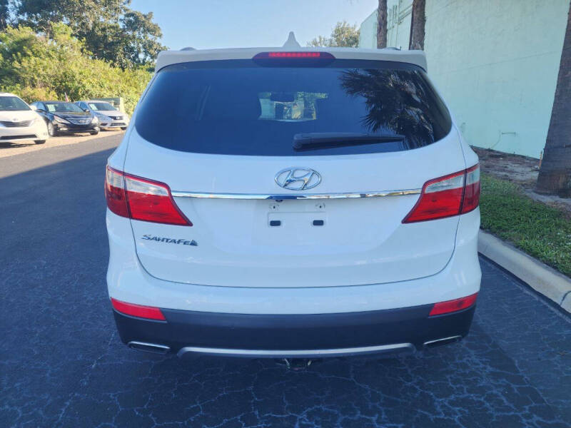 2014 Hyundai Santa Fe GLS