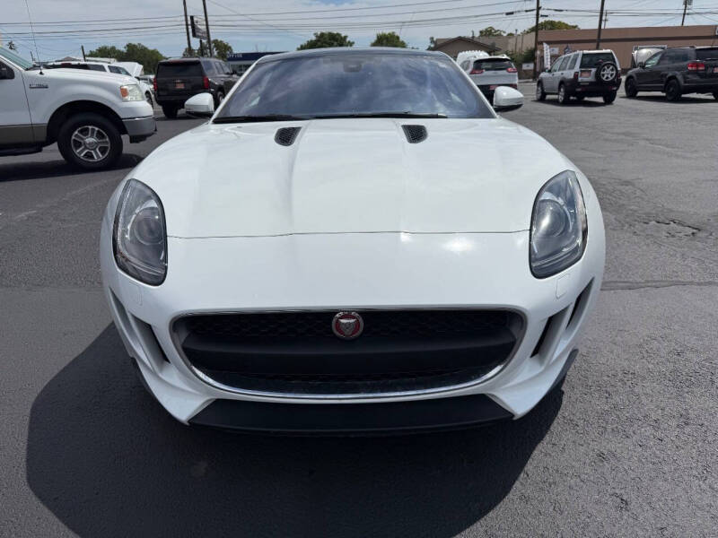 2017 Jaguar F-TYPE Premium