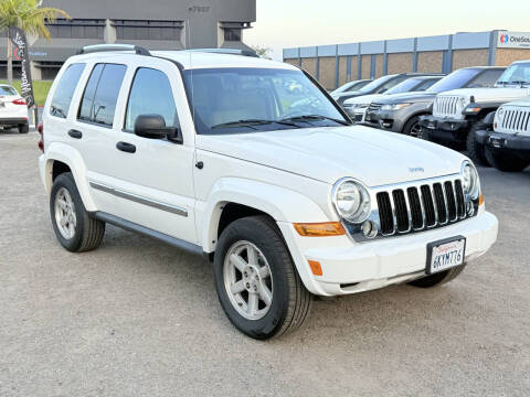 2005 Jeep Liberty for sale at MotorMax in San Diego CA