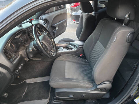 2020 Dodge Challenger SXT