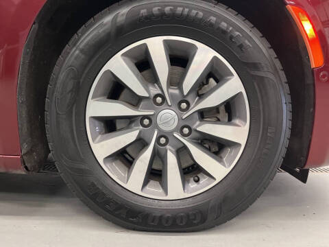 2020 Chrysler Pacifica Touring L Plus