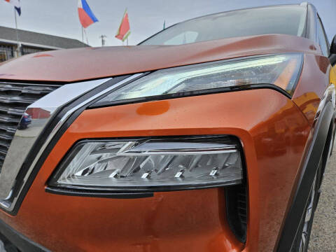 2021 Nissan Rogue SL