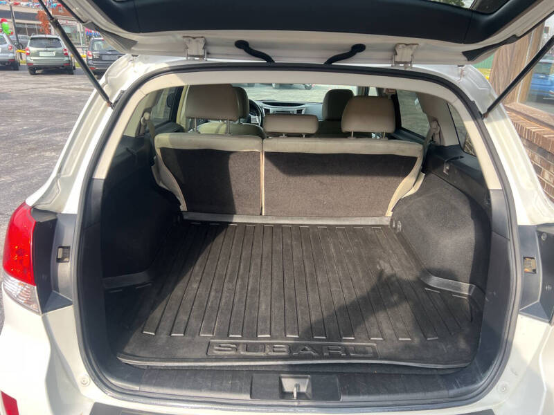 2013 Subaru Outback 2.5i Premium