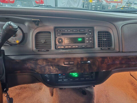 2009 Mercury Grand Marquis LS