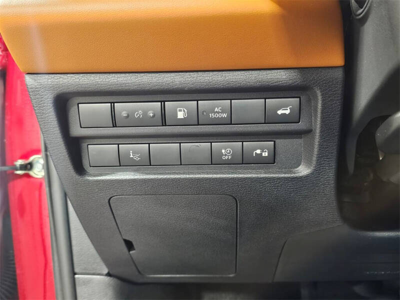 2025 Mitsubishi Outlander PHEV