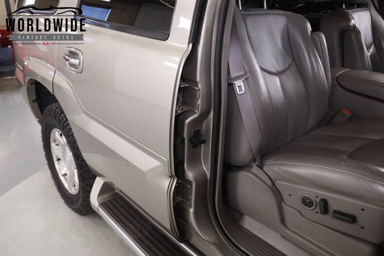 2003 Cadillac Escalade
