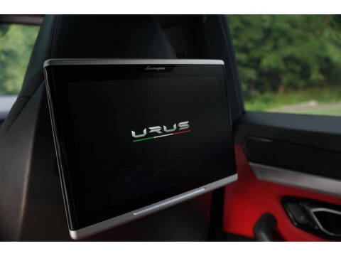 2020 Lamborghini Urus
