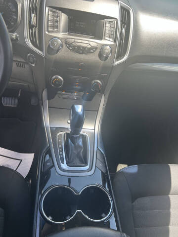 2016 Ford Edge SE