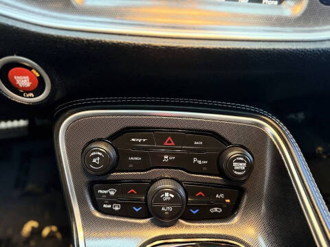 2016 Dodge Challenger SRT 392