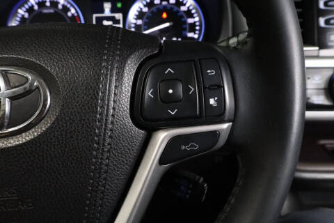 2016 Toyota Highlander