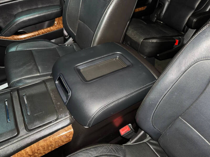 2015 Chevrolet Suburban LTZ