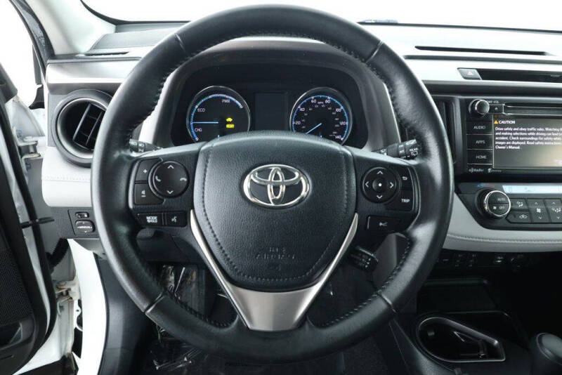 2018 Toyota RAV4 Hybrid XLE