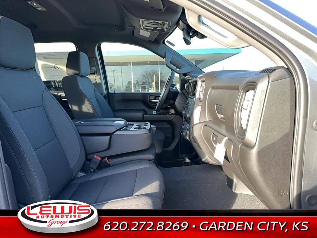 2025 Chevrolet Silverado 2500HD for sale at Lewis Chevrolet of Garden City in Garden City, KS