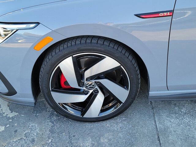2024 Volkswagen Golf GTI S