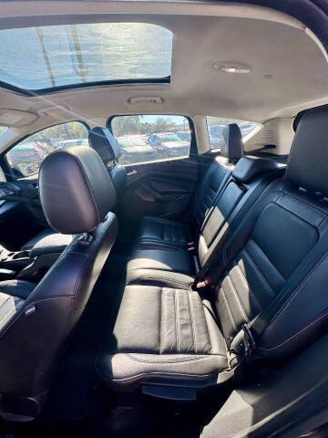 2017 Ford C-MAX Energi SE