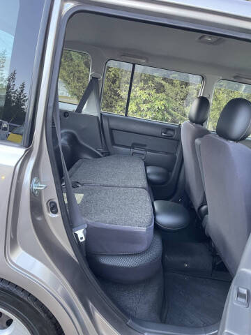 2000 Toyota BB
