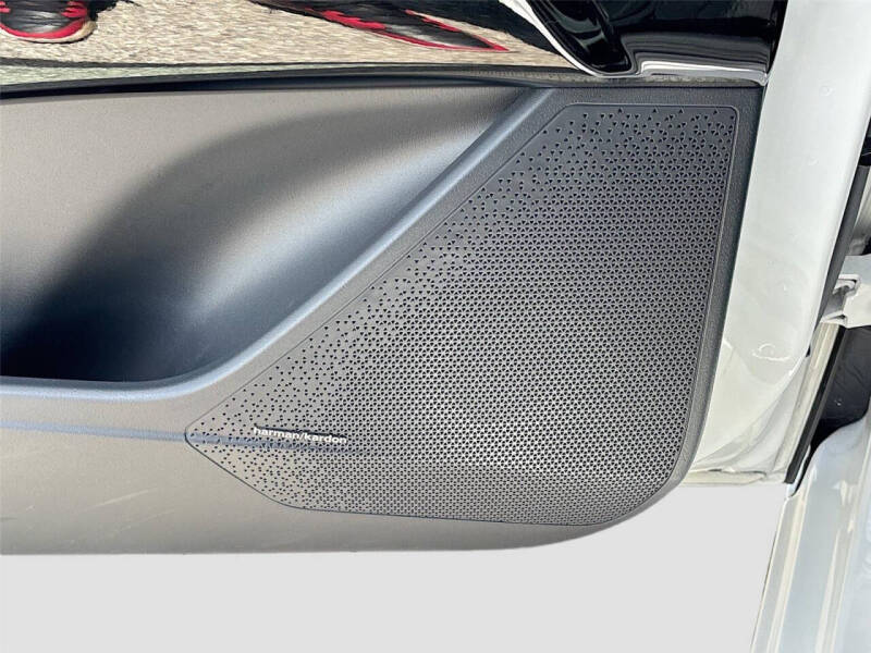 2023 Kia Niro EV Wave
