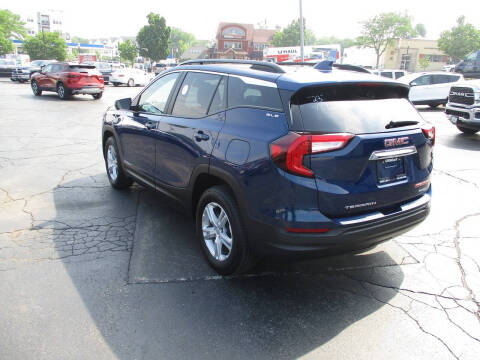 2023 GMC Terrain SLE