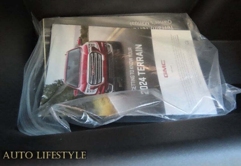 2024 GMC Terrain SLE